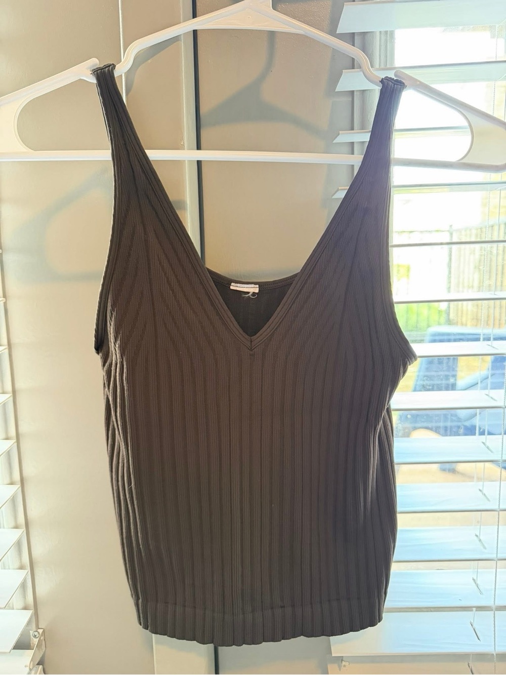 Ribbed V-Neck Tank Top - Brown